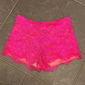 Alexis PIA Crochet Tailored Short - Hot Pink